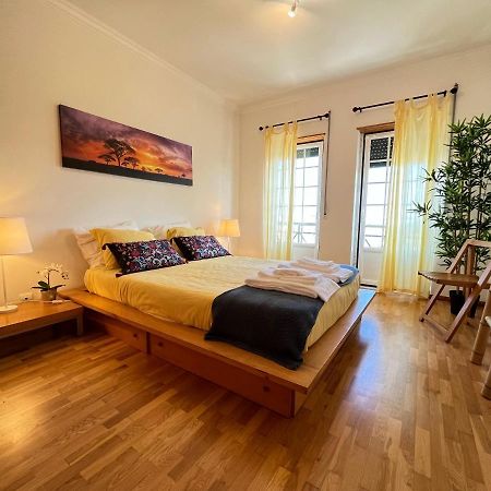 Yellow House Ericeira Bagian luar foto