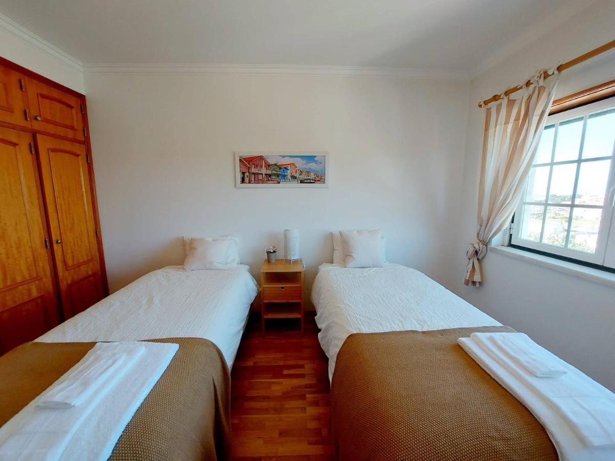 Yellow House Ericeira Bagian luar foto